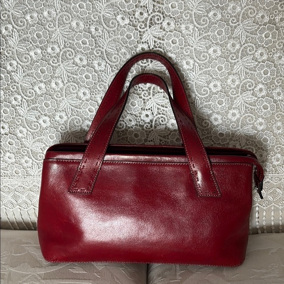 Vintage Fossil deep Red Leather satchel Handbag purse zippered / inside pockets - Picture 1 of 16